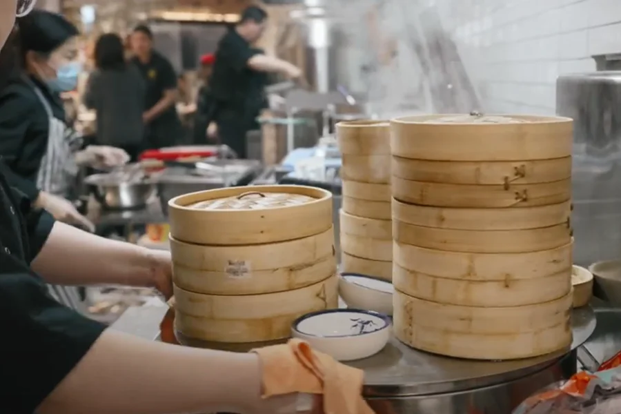 Commercial kitchen equipment: large capacity stainless steel dim sum steamer machine for Yum Cha